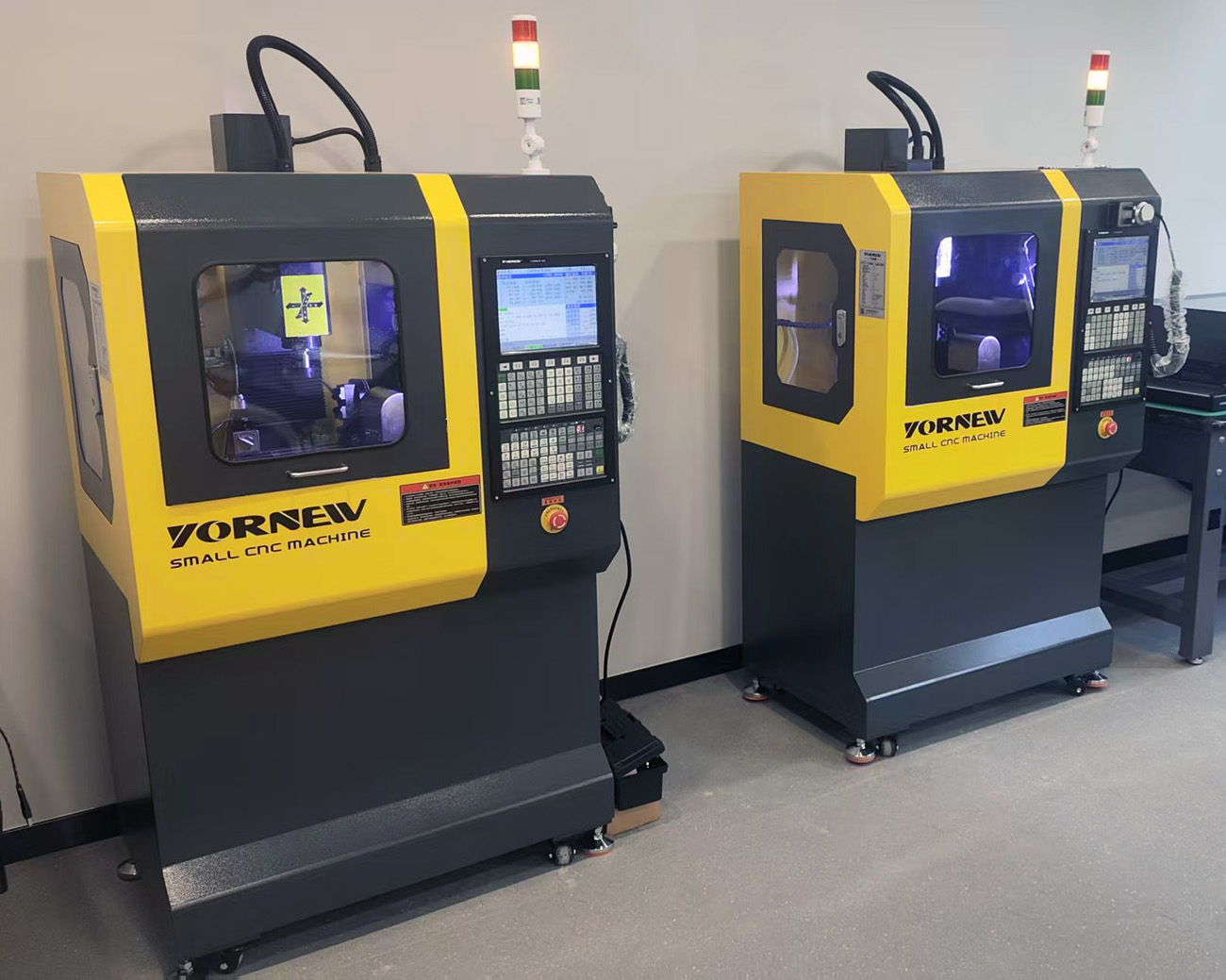 MX220小型五軸加工中心